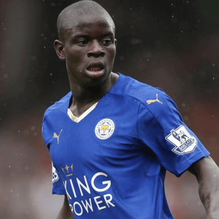 Premier League: Chelsea Signs Leicester City Midfielder N’Golo Kante